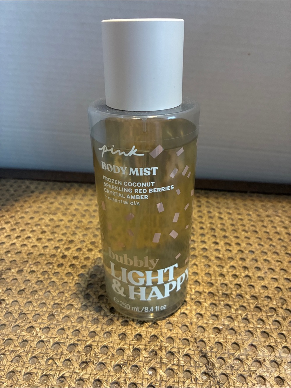 PINK Victoria's Secret Light & Happy Bubbly Body Mist
